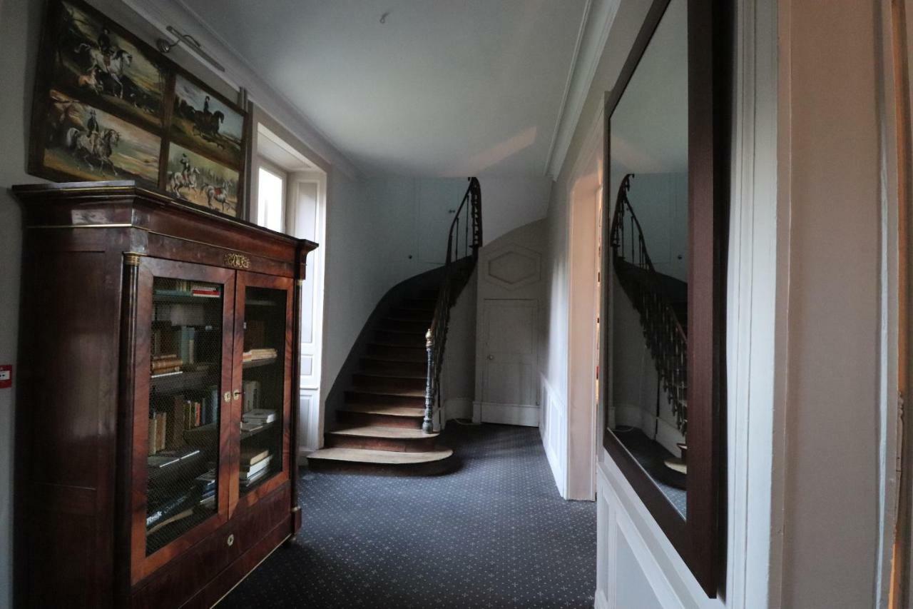 Le Doyenné - Hôtel de charme - Hypercentre Le Mans Extérieur photo